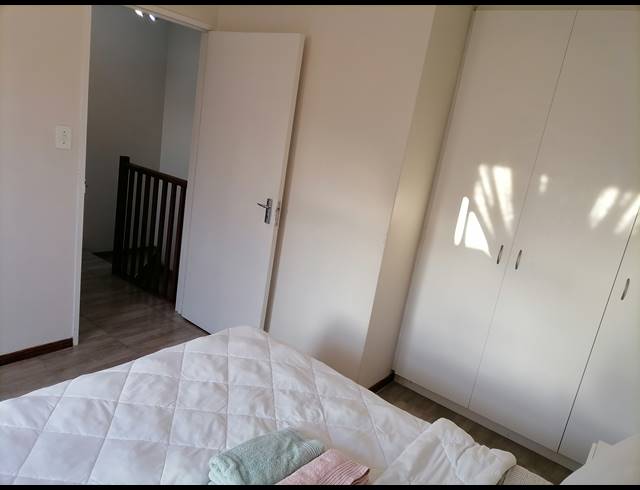2 BEDROOM DUPLEX TO LET IN PARKLANDS NORTH